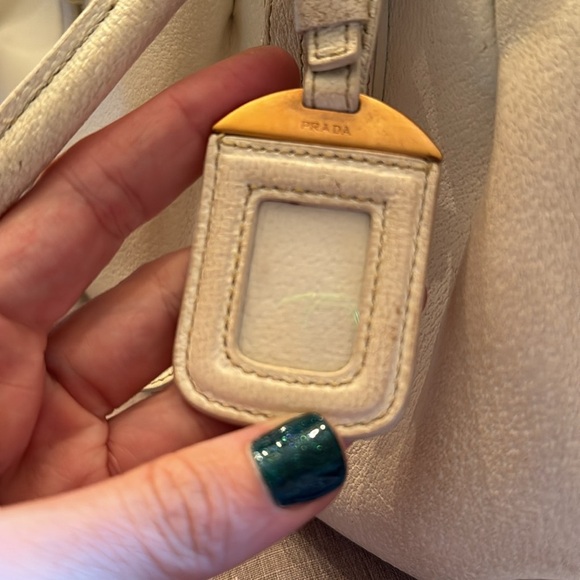 AUTHENTIC PRADA White leather bag - Picture 8 of 12